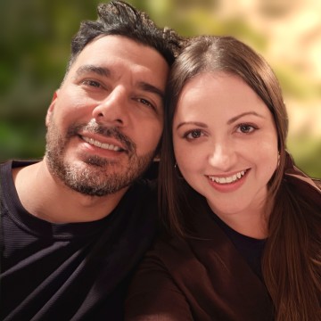 Max Pérez y Claudia Abril